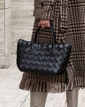 画像をギャラリービューアに読み込む, FALOR 123204291