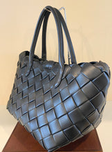 画像をギャラリービューアに読み込む, FALOR 123204291